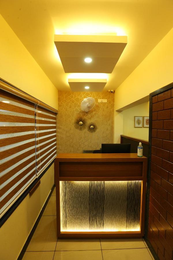 Ahlan Luxury Rooms Kochi 外观 照片