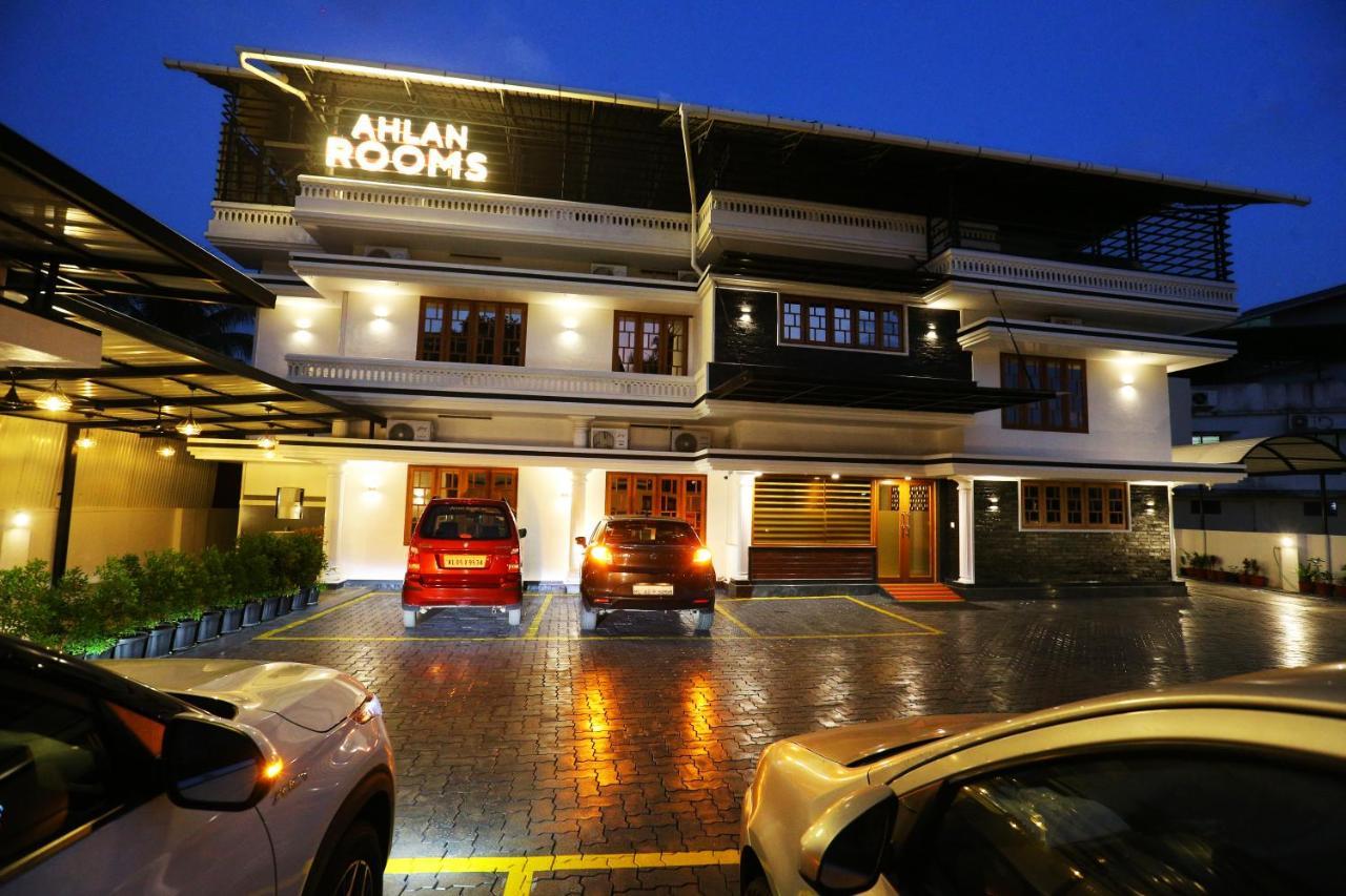 Ahlan Luxury Rooms Kochi 外观 照片